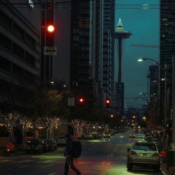 Meet your Posher, Alex - Picture 6 of 11